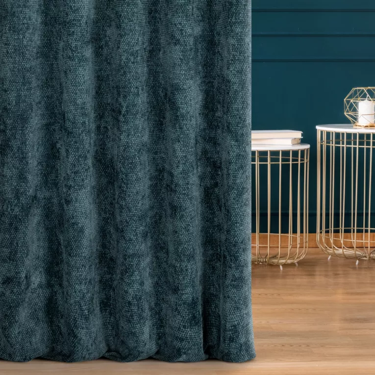 Zasłona szyta na taśmie fala granatowa z miękkiej tkaniny szenilowej
