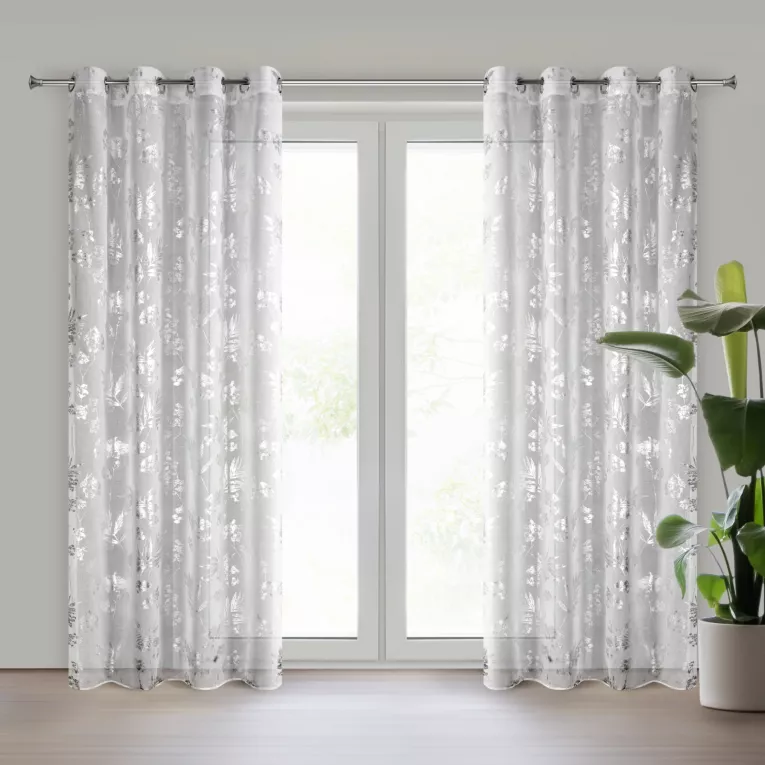 Firana biało, srebrna z etaminy zdobiona nadrukiem roślinnym 140x250 cm przelotki - DELIA Eurofirany