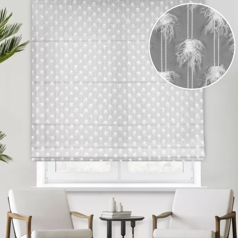 Roleta rzymska kremowa z delikatnej tkaniny z aplikacją i haftem