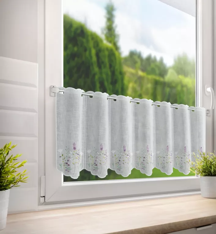 Tkanina firanowa zazdrostka zdobiona haftem polnych kwiatów Eurofirany