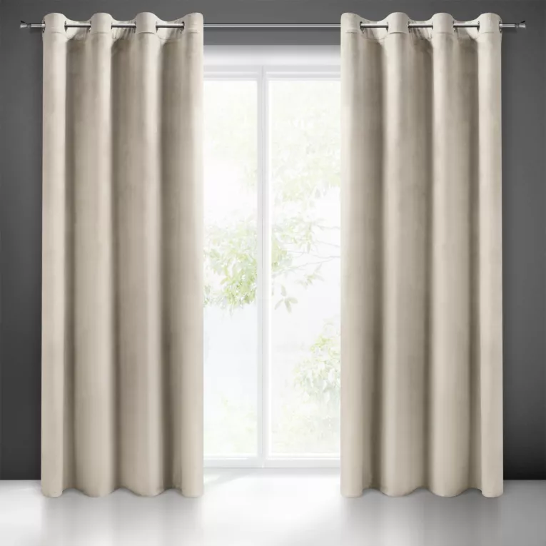 Zasłona beżowa z miękkiego welwetu 140x250 cm przelotka SUZANA Eurofirany