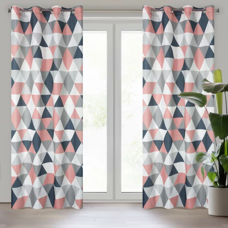 Zasłona biało, ciemnoróżowa z geometrycznym wzorem 140x250 cm przelotka ADINA Eurofirany