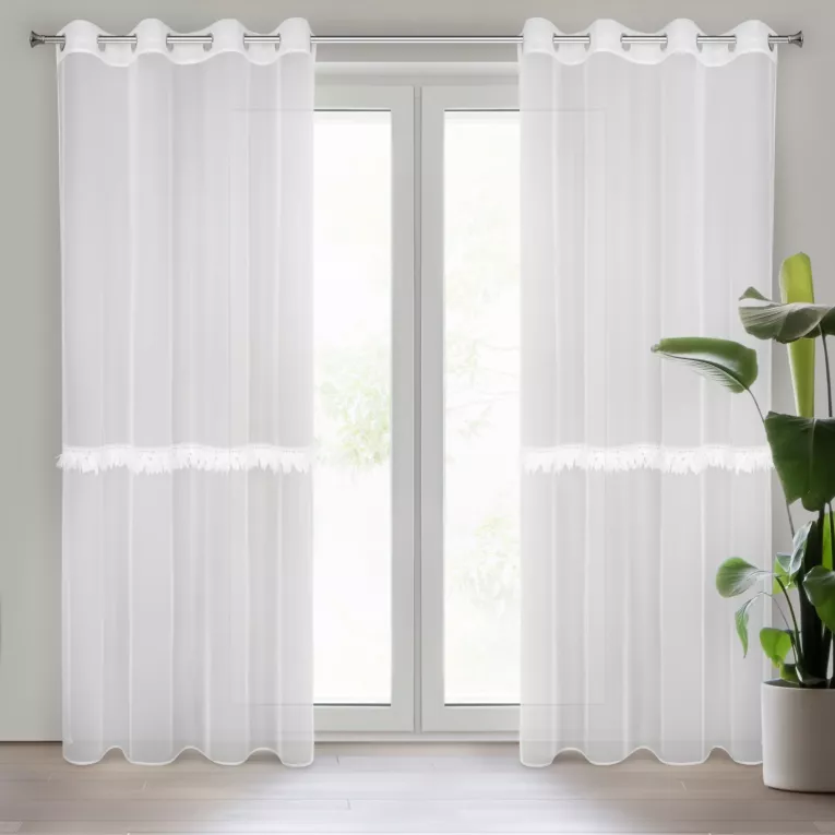 Firana biała zdobiona fantazyjną aplikacją z gipiurą 140x260 cm przelotka SYLVI Eurofirany