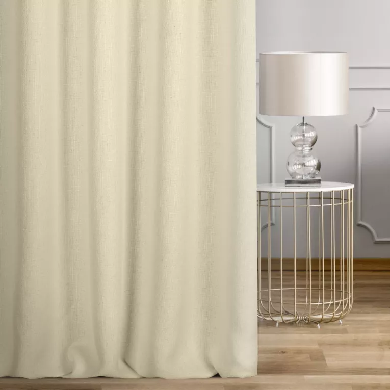 Zasłona szyta na taśmie 5 cm kremowa z tkaniny o naturalnym splocie w stylu eko