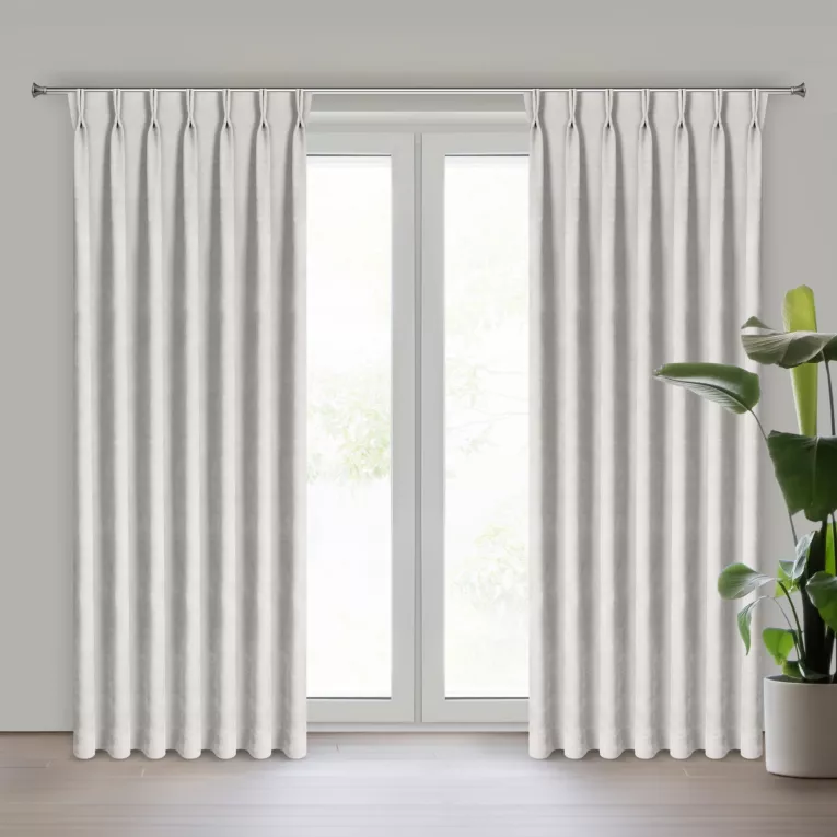 Zasłona jasnoszara z tkaniny welurowej 50x220 cm szerokość po zmarszczeniu flex 1:2 Dora Eurofirany