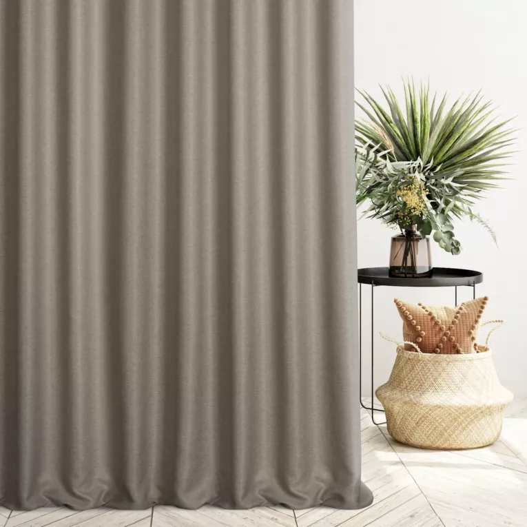 Zasłona szyta na taśmie fala jasnobrązowa z tkaniny typu dimout o średnim stopniu zaciemnienia