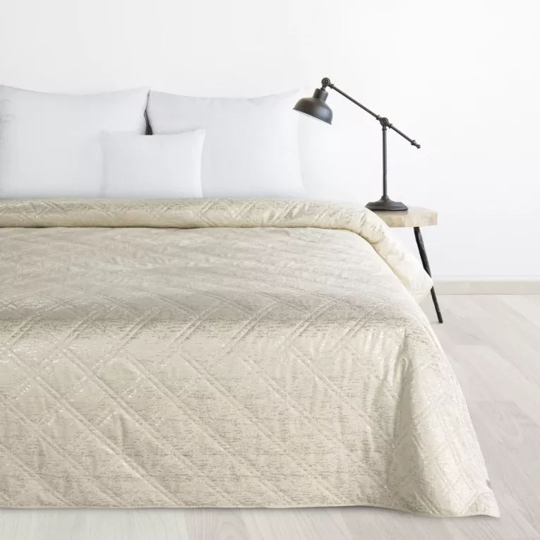 Narzuta welwetowa kremowa 200x220 cm pikowana metodą hot press w wzór karo LUIZ BLINK DESIGN 91 Eurofirany