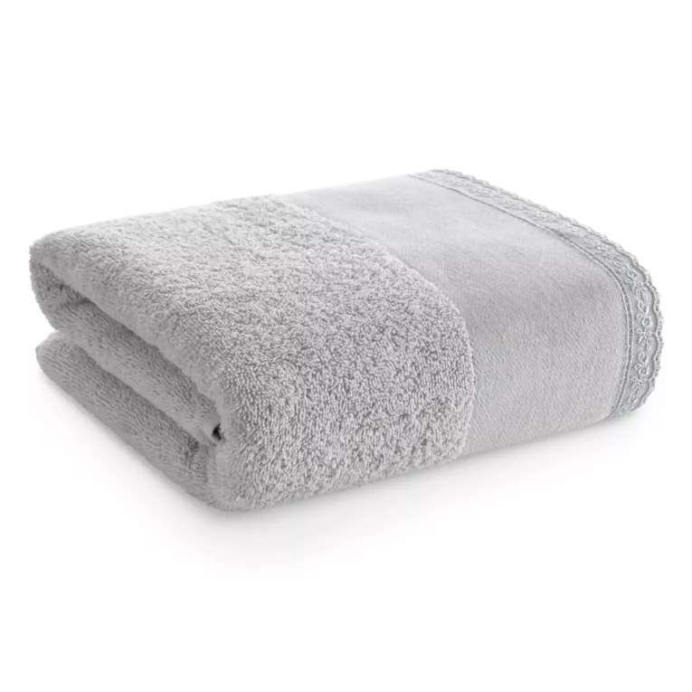 Ręcznik kąpielowy 70x140 cm bawełniany kolor srebrny z koronkową bordiurą 500 g/m2 EMI Eurofirany