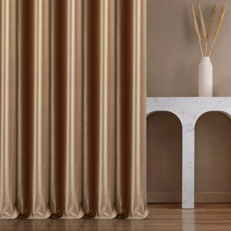 Zasłona szyta na tunelu złota z miękkiej półmatowej tkaniny welwetowej