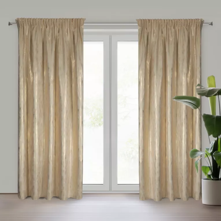 Zasłona kremowo, szampańska zdobiona lśniącym nadrukiem z welwetowej tkaniny 140x270 cm taśma EMILA Eurofirany