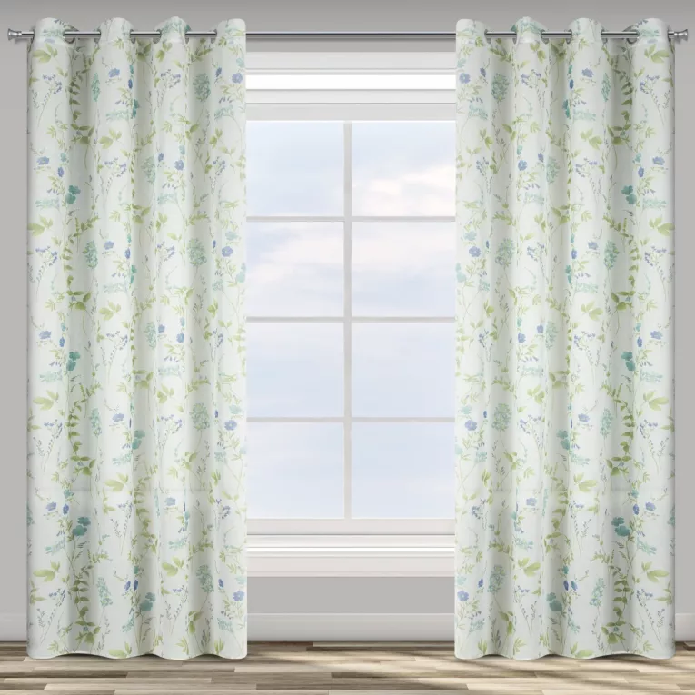 Dekoracja okienna biało, niebieska z lekkiej matowej etaminy z nadrukiem kwiatów 140x250 cm przelotka MIA Design 91 Eurofirany