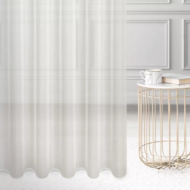 Firana szyta na flexach naturalna z matowej etaminy wykończonej obciążnikiem