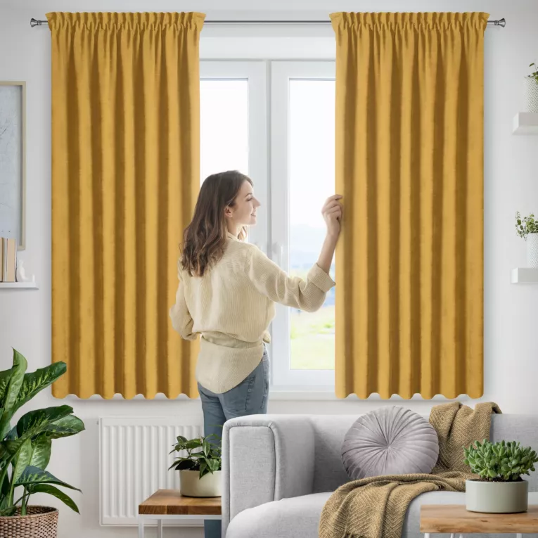 Zasłona musztardowa z tkaniny welurowej 120x160 cm taśma - Dora Eurofirany