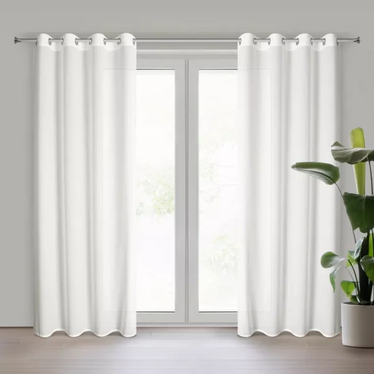 Firana biała z tkaniny szyfonowej zdobiona delikatnymi prążkami 135x250 cm przelotka ROSSI Eurofirany