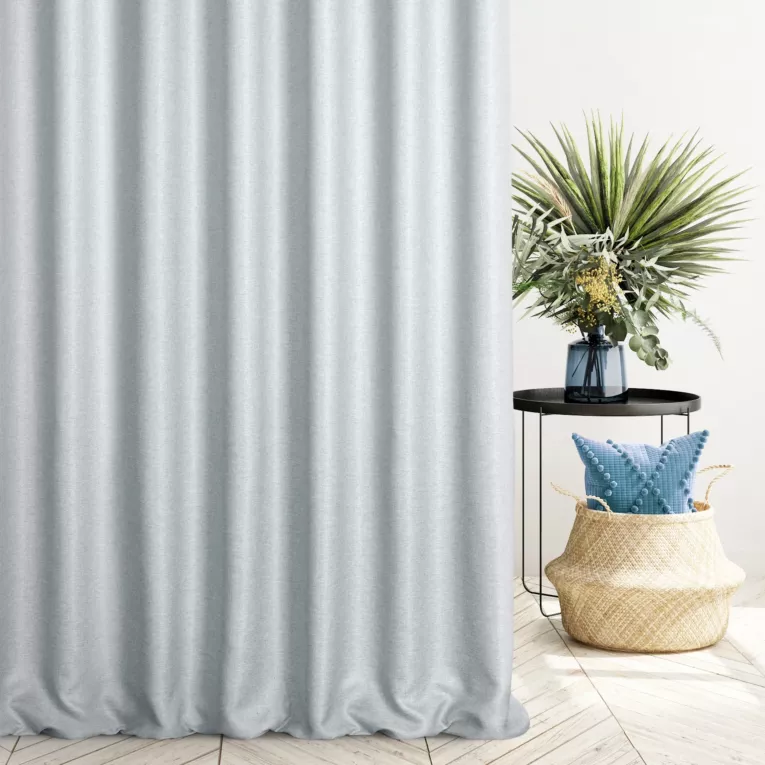 Zasłona szyta na tunelu platynowa z tkaniny typu dimout o średnim stopniu zaciemnienia