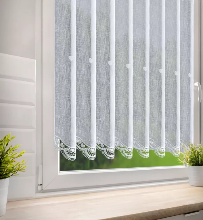 Tkanina firanowa zazdrostka z etaminy zdobiona haftem geometrycznym Eurofirany