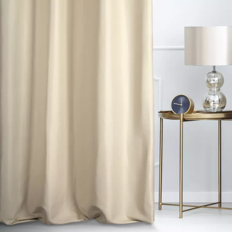 Zasłona szyta na flexach LUXOR beżowa z eleganckiej lśniącej tkaniny o drobnym splocie