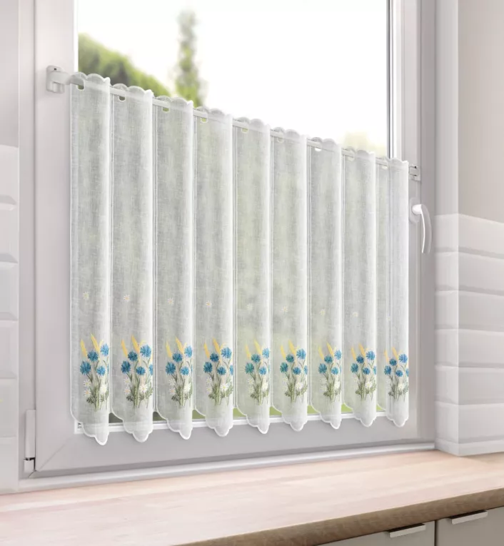 Tkanina firanowa zazdrostka zdobiona haftem bukietu polnych kwiatów Eurofirany