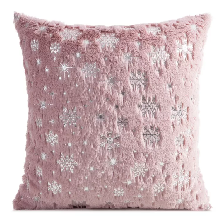 Poszewka na poduszkę świąteczna 45x45 cm pudrowo, srebrna z przyjemnego futerka zdobiona nadrukiem śnieżynek Eurofirany