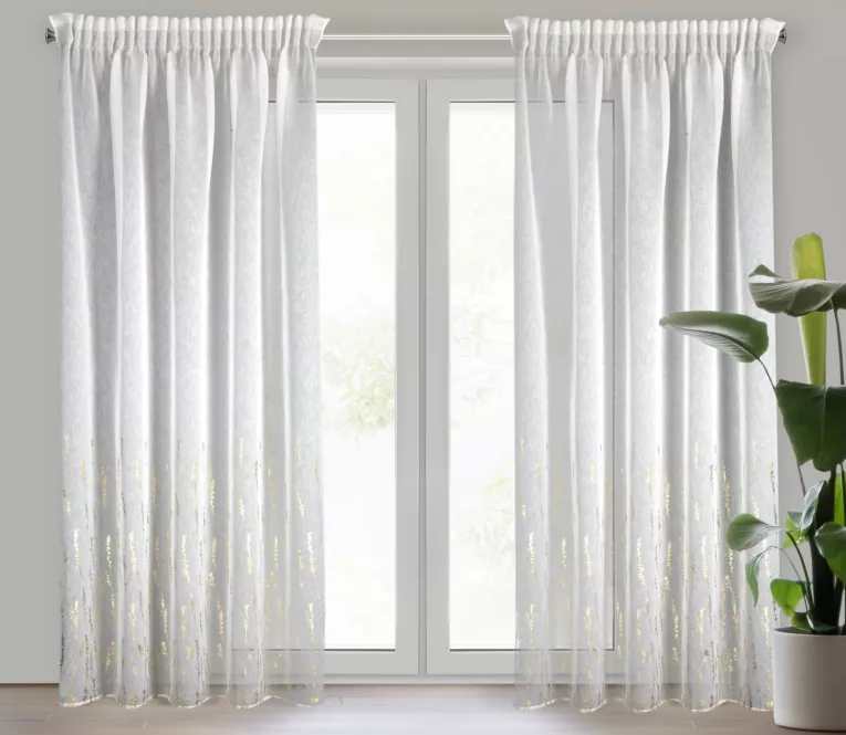 Firana biało, szampańska z matowej tkaniny zdobiona błyszczącym wzorem 140x270 cm taśma LINZI Eurofirany