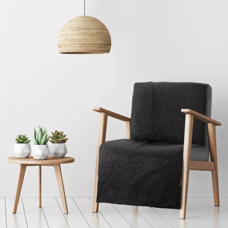 Narzuta, koc na fotel  70x160 cm czarna o miękkiej strukturze BUKLA Eurofirany