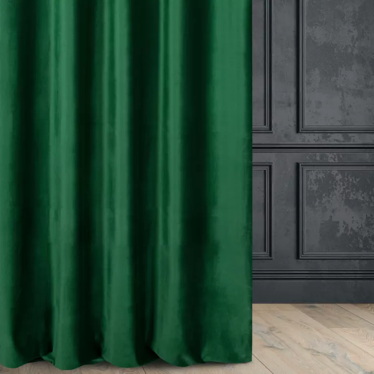 Zasłona szyta na taśmie fala zielono butelkowo zielona z miękkiej półmatowej tkaniny welwetowej