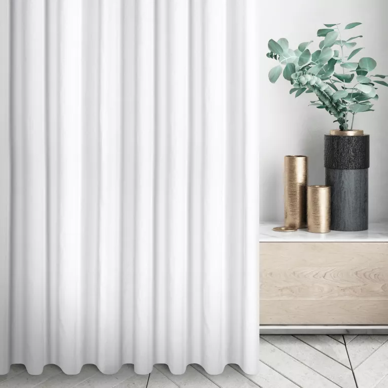 Zasłona szyta na taśmie 5 cm biała z tkaniny strukturalnej z delikatnym połyskiem