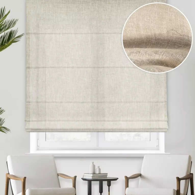 Roleta rzymska beżowa z delikatnej w dotyku etaminy w stylu eko z efektem kreszowania, wykończona obciążnikiem