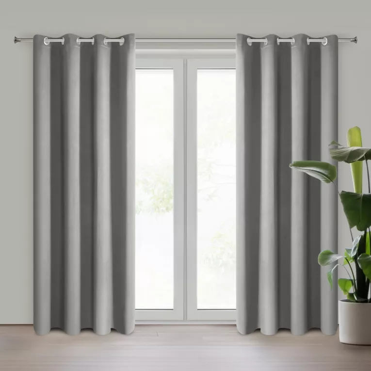 Zasłona szara z gładkiej tkaniny zaciemniającej typu blackout 135x250 przelotka PARISA Design 91 Eurofirany