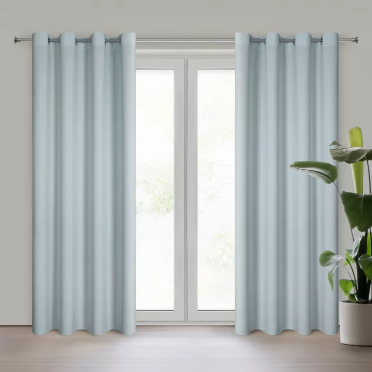 Zasłona platynowa z matowej gładkiej tkaniny 140x250 cm przelotka RITA Eurofirany