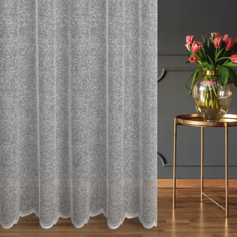 Firana szyta na flexach biała z tkaniny żakardowej w drobny wzór