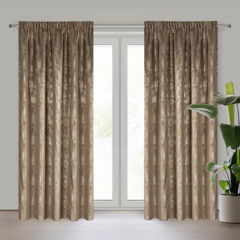 Zasłona brązowo, szampańska welwetowa z błyszczącym nadrukiem 140x250 cm taśma - INGRID Eurofirany