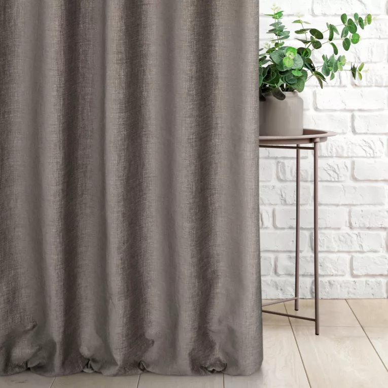 Tkanina zasłonowa szenilowa przetykana błyszcząca nicią Eurofirany