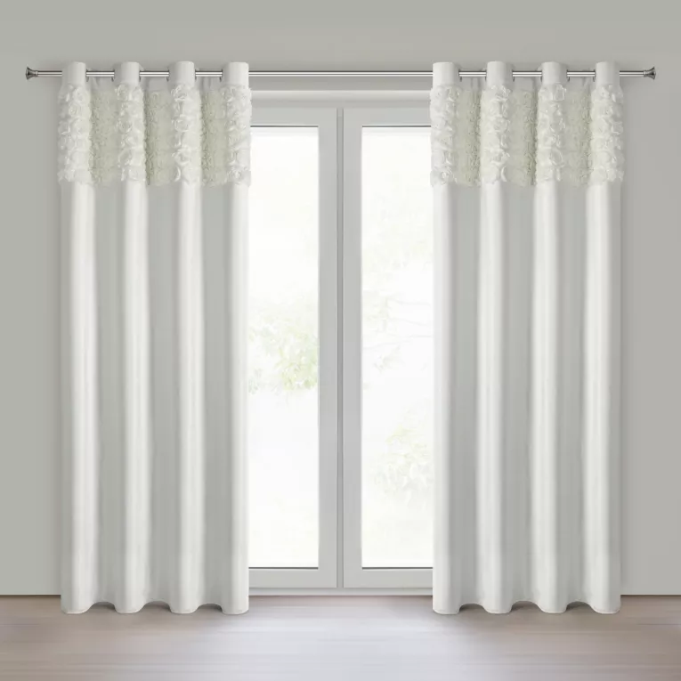 Zasłona kremowa z welwetu zdobiona aplikacją 3D róż 140x250 cm przelotka - ROSES Eva Minge Eurofirany