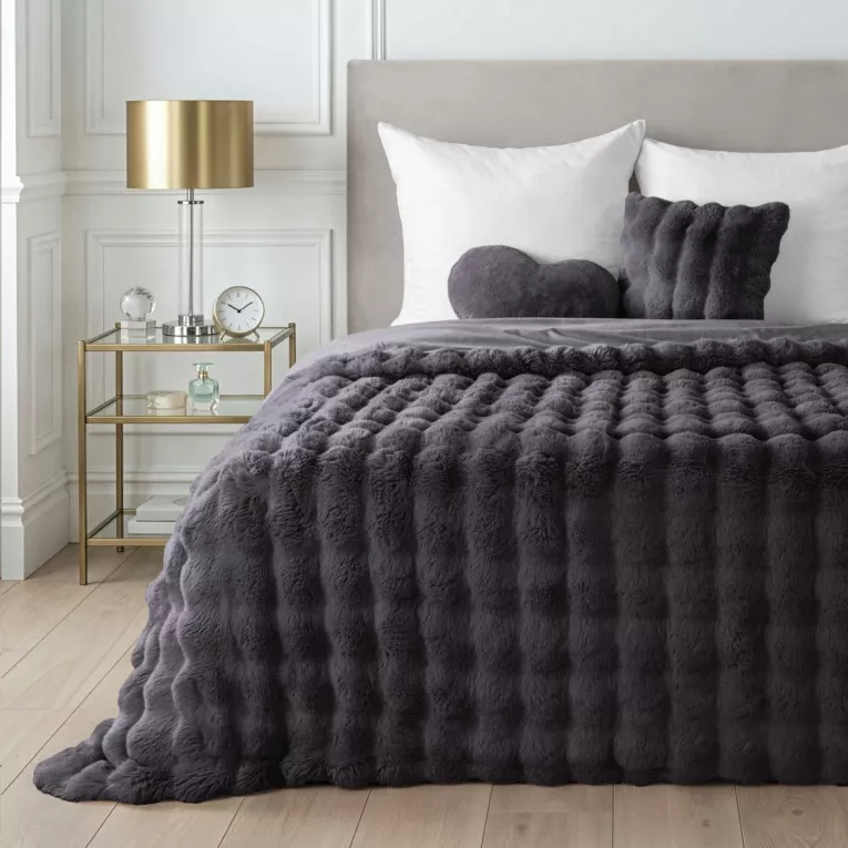 Koc 220x200 cm biały z miękkiej tkaniny futerkowej z efektem 3D LILY Eurofirany