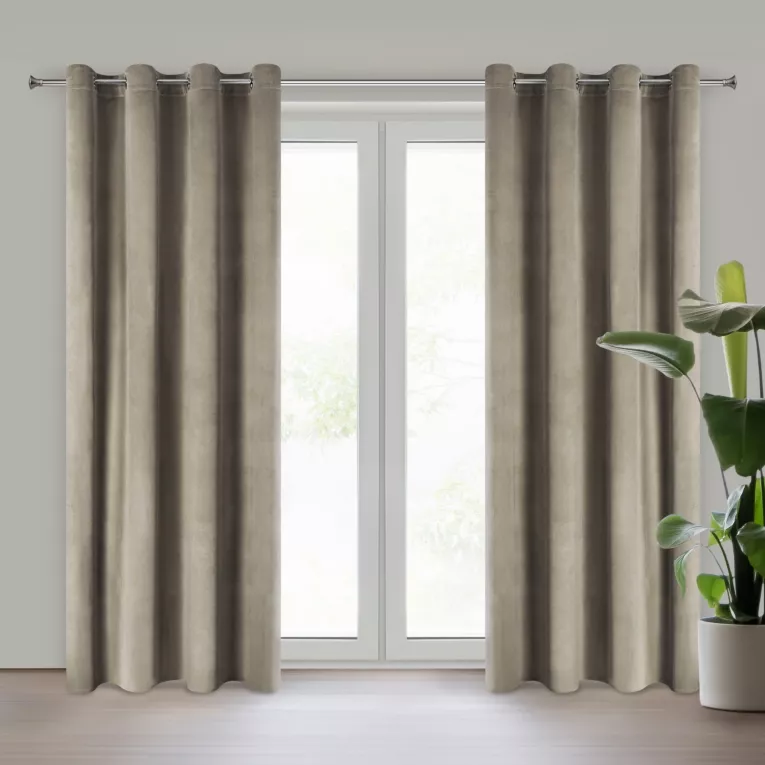 Zasłona brązowa z matowego welwetu 140x250 cm przelotka MELANIE Eurofirany