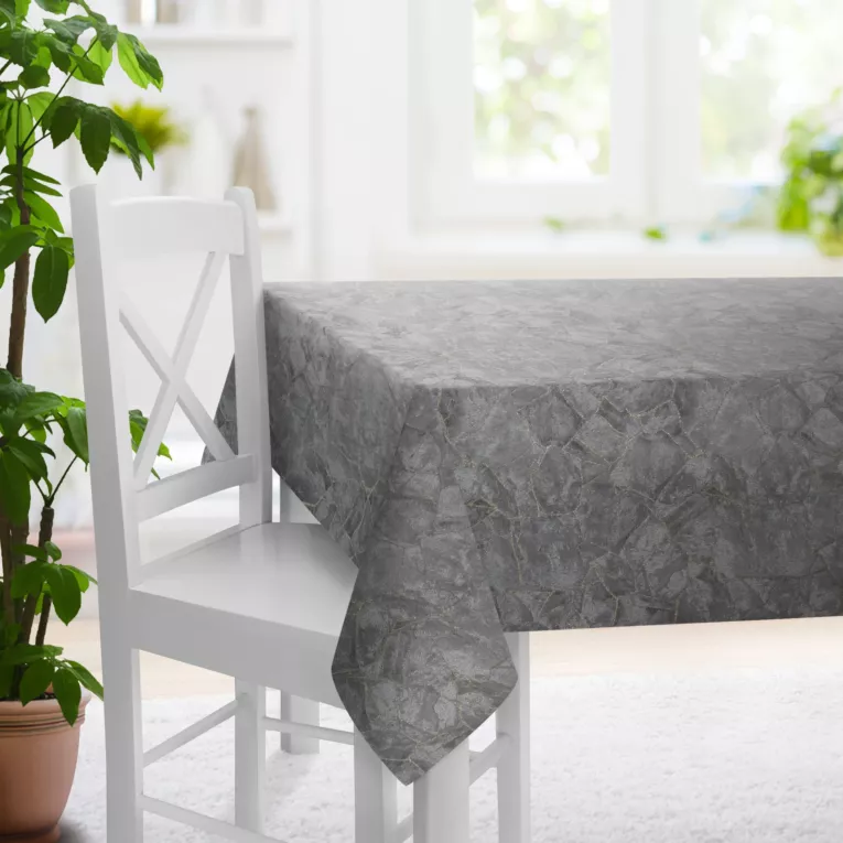 Obrus szyty popielaty z tkaniny z wzorem przetykanym błyszczącą nicią