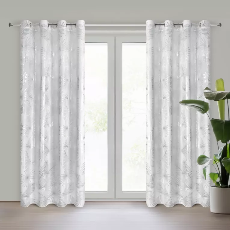 Zasłona  biało, srebrna zdobiona błyszczącym motywem egzotycznych liści 140x250 cm przelotki - ZARIA - Eurofirany