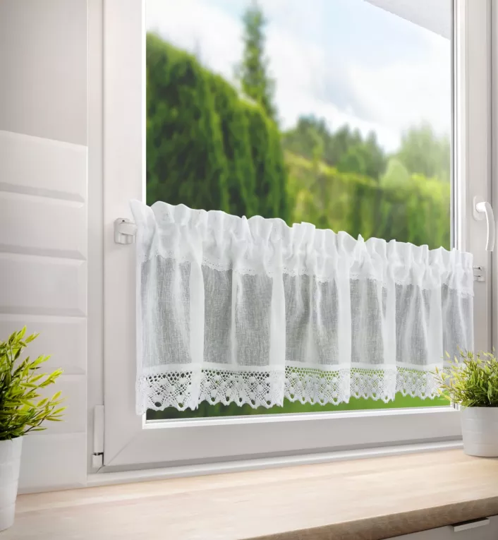 Zazdrostka biała z etaminy zdobione szeroką koronką, styl rustykalny 150x30 cm tunel LISA Eurofirany