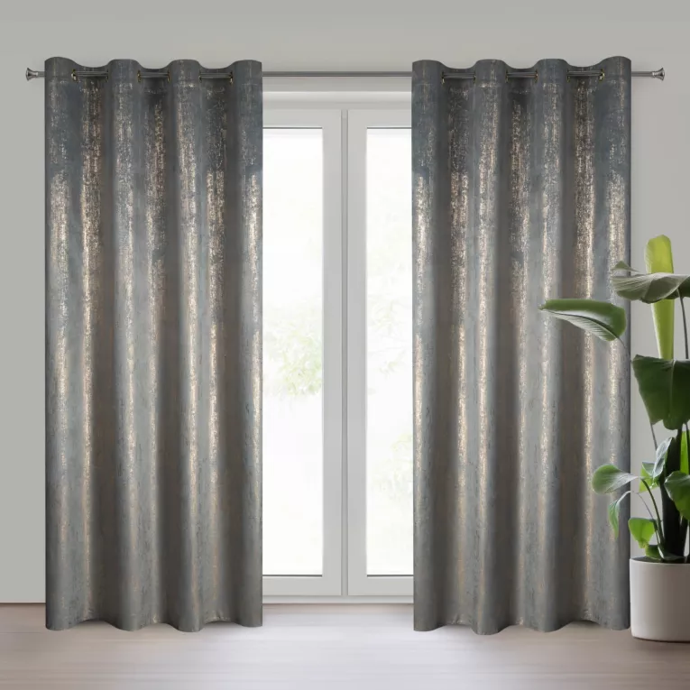 Zasłona srebrna z tkaniny welwetowej zdobiona złotym przecieranym nadrukiem złote przelotki - DARA Eurofirany