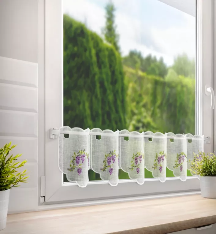 Tkanina firanowa zazdrostka z etaminy z haftem winogron Eurofirany