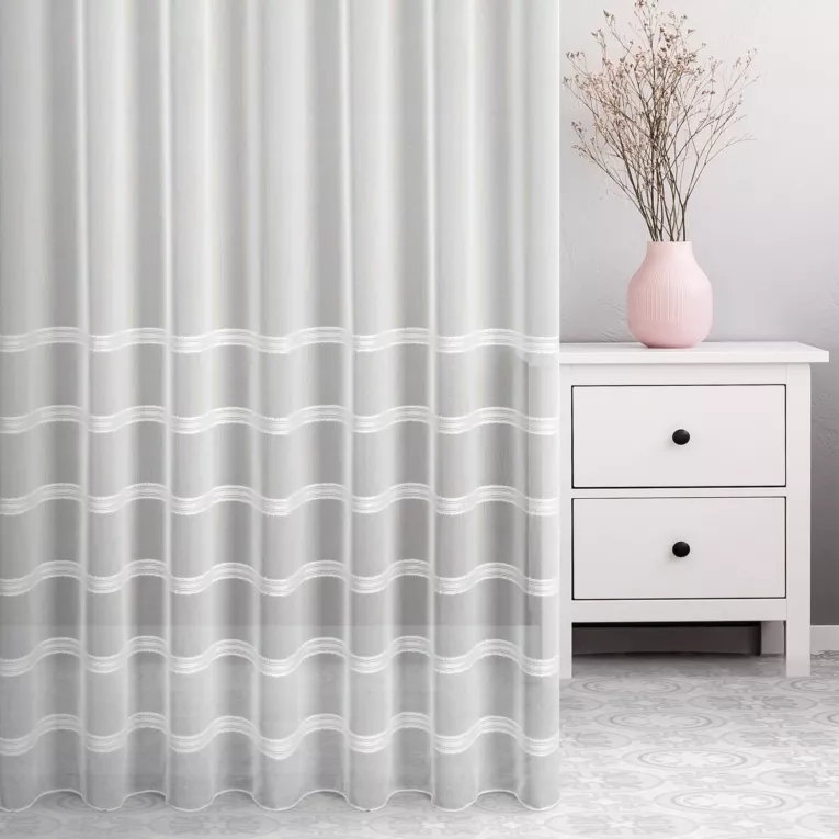 Firana szyta na taśmie fala naturalno złota z delikatnej tkaniny zdobionej pasami lurex, wykończona obciążnikiem