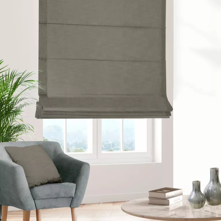 Roleta rzymska IVANA ciemnobeżowa z tkaniny o naturalnym charakterze z lnianym splotem