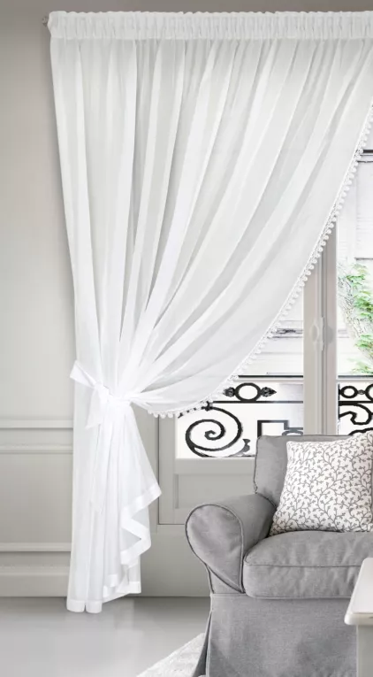 Firana kremowa z woalu zdobiona ażurową gipiurą 200x250 cm taśma - Eurofirany