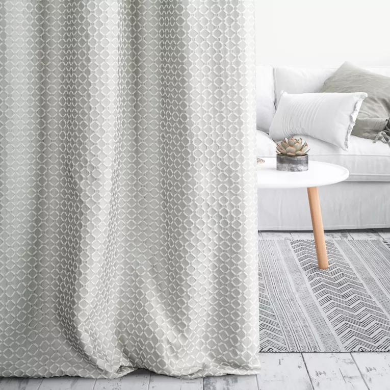 Zasłona szyta na taśmie fala MANSION srebrna z matowej naturalnej tkaniny w drobny geometryczny wzór