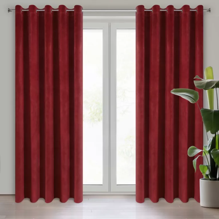 Zasłona ciemnobordowa z ekskluzywnego matowego welwetu 140x250 cm przelotka VILLA Eurofirany