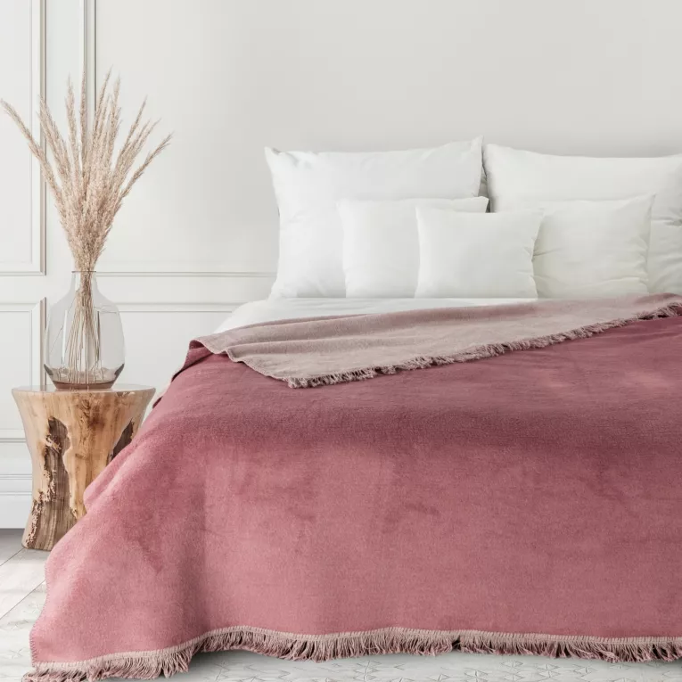 Koc bawełniano-akrylowy 220x240 cm różowy, pudrowy  z frędzlami AKRYL Eurofirany