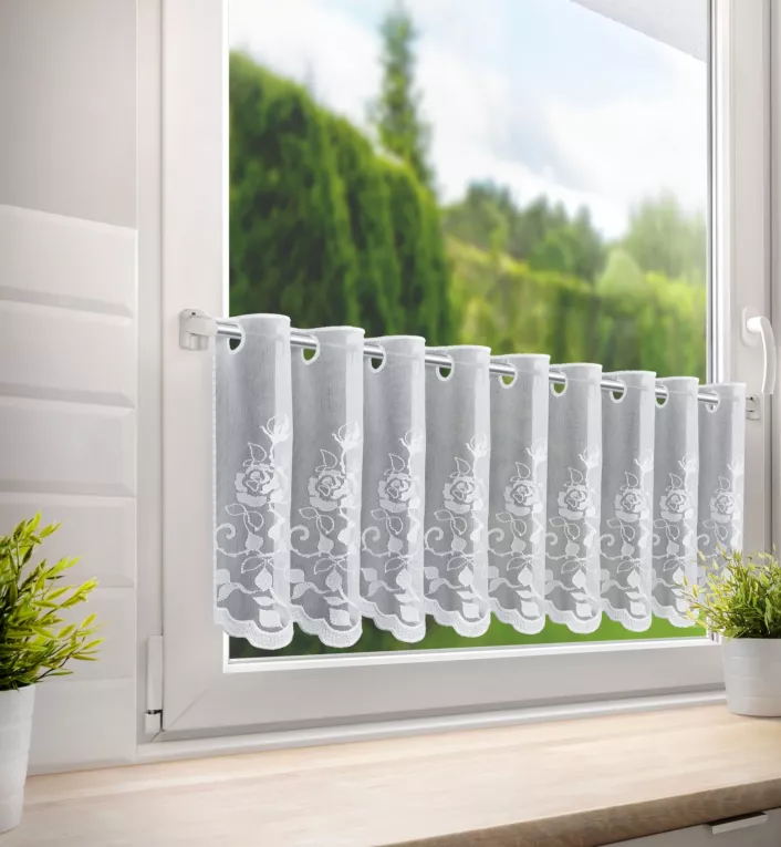 Tkanina firanowa zazdrostka zdobiona haftem roślinnym Eurofirany