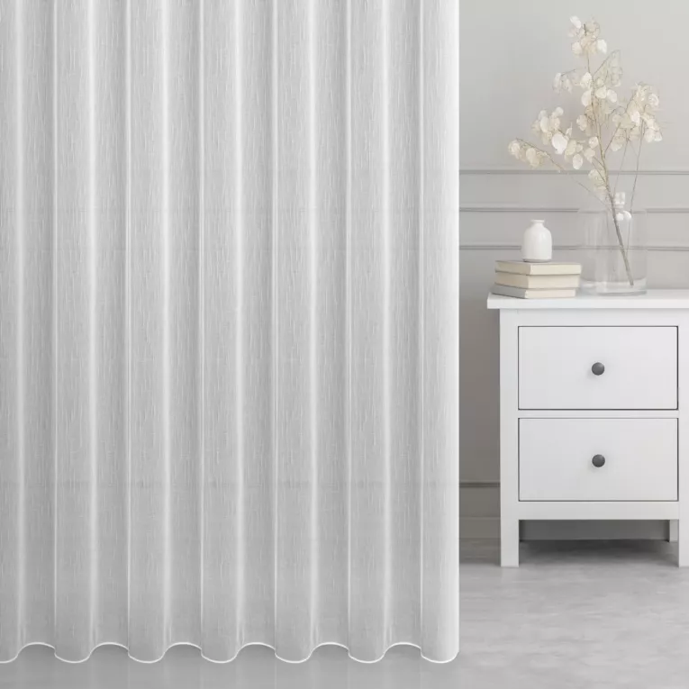 Tkanina firanowa z siateczki zakończona szwem obciążającym Eurofirany