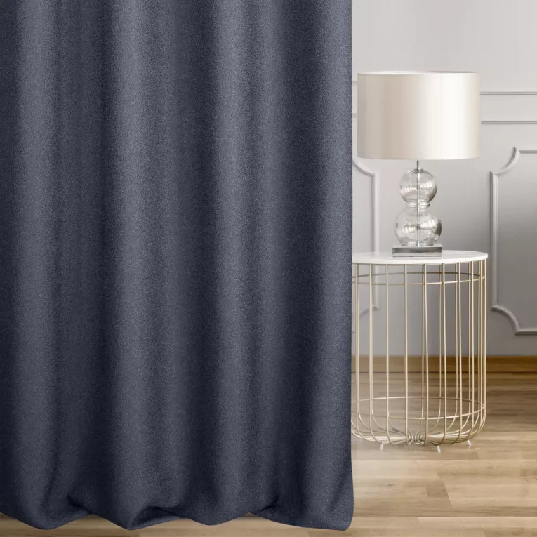 Zasłona szyta na taśmie fala granatowa z tkaniny o naturalnym splocie w stylu eko